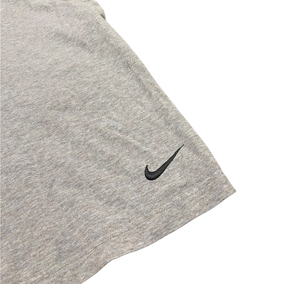 Nike Dri Fit Grey Athletic Running Shorts Large Embroidered Pockets Drawstring - Picture 2 of 8